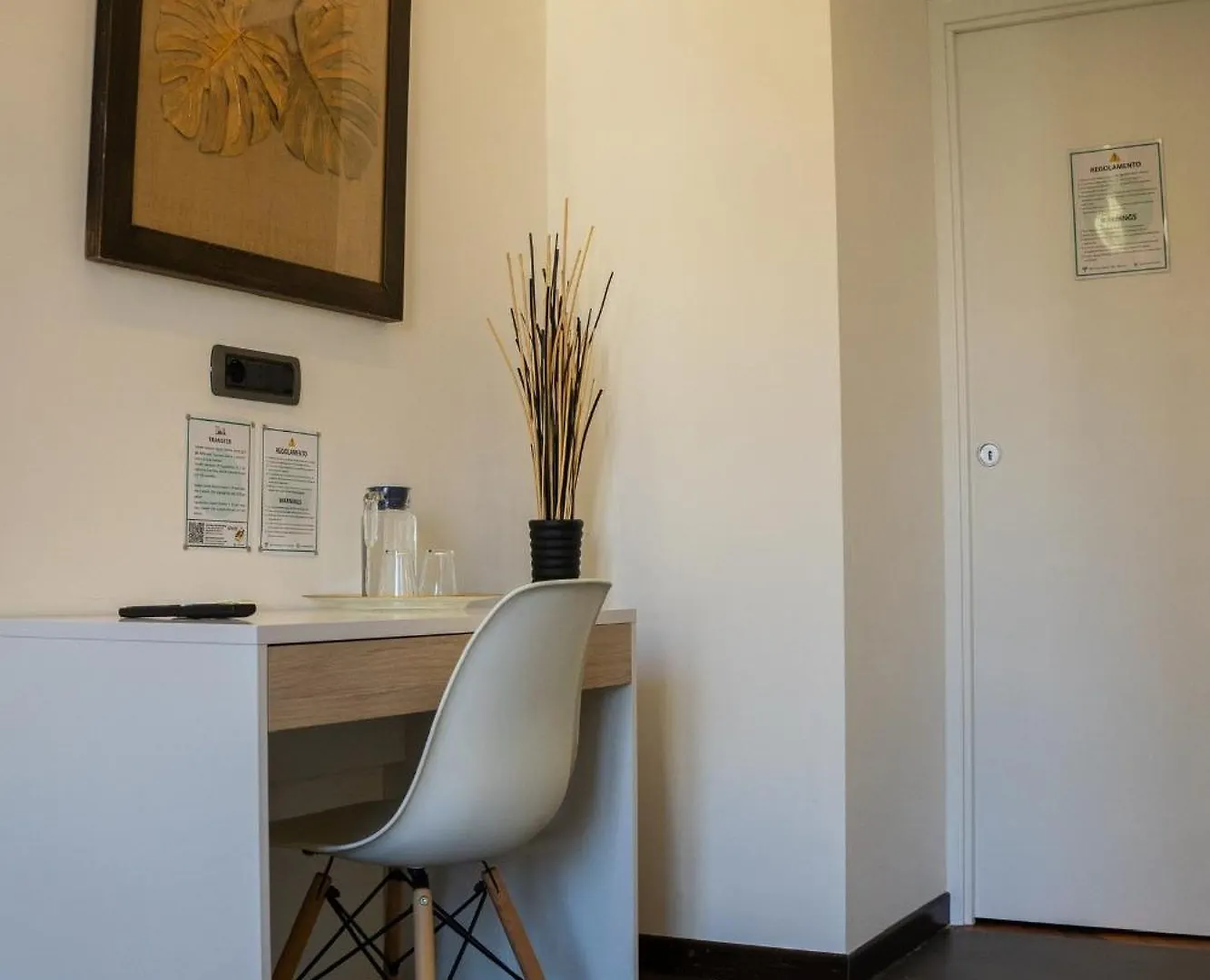 Bed & Breakfast Roomito Apartments Naples Italy