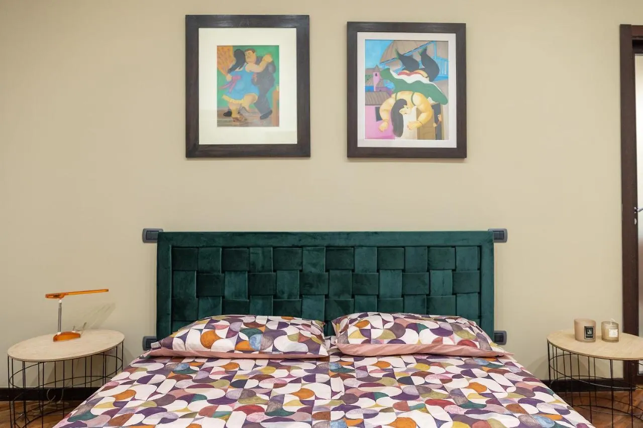 Roomito Apartments Naples Bed & Breakfast